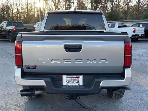 2024 Toyota Tacoma TRD Off Road