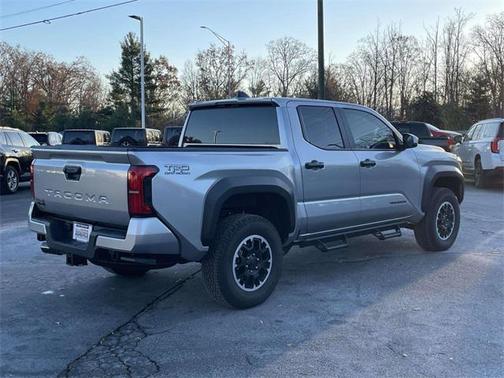 2024 Toyota Tacoma TRD Off Road