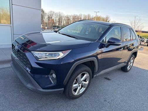 2021 Toyota RAV4 Hybrid XLE Premium