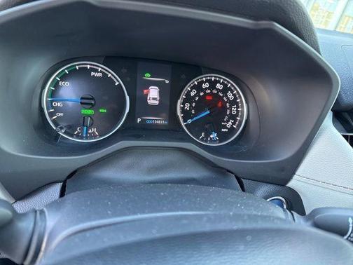 2021 Toyota RAV4 Hybrid XLE Premium