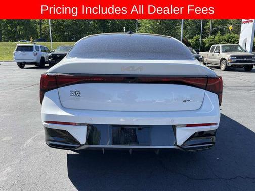 Snow White Pearl 2025 Kia K5 GT-Line