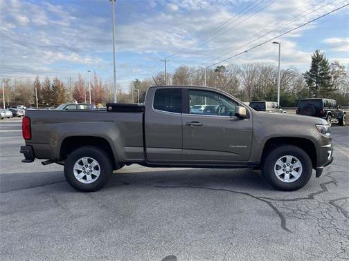 2017 Chevrolet Colorado WT