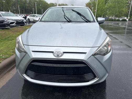 2017 Toyota Yaris iA Base