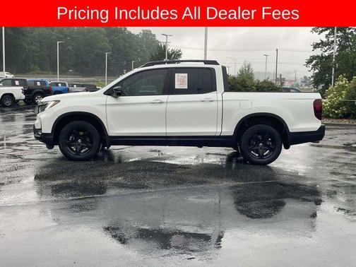Platinum White Pearl 2021 Honda Ridgeline Black