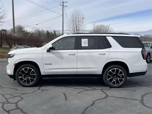 2022 Chevrolet Tahoe 4WD RST