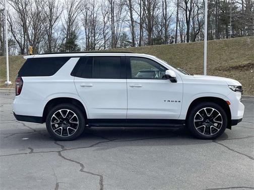 2022 Chevrolet Tahoe 4WD RST