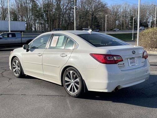 Crystal White Pearl 2016 Subaru Legacy Limited