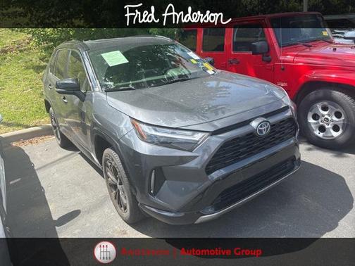 2025 Toyota RAV4 Hybrid SE