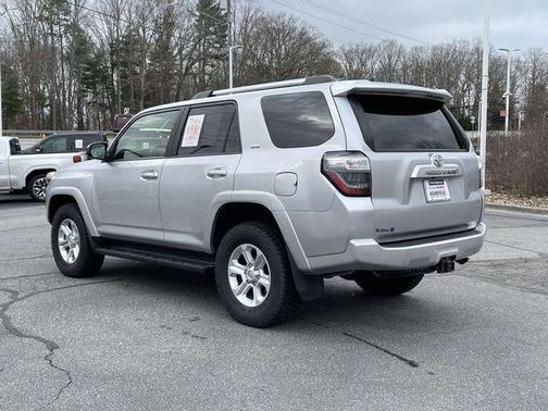 2022 Toyota 4Runner SR5