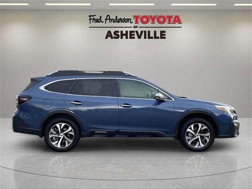 2022 Subaru Outback Touring