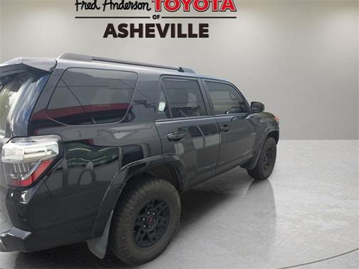2021 Toyota 4Runner TRD Off Road