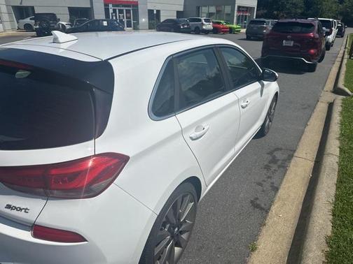 2018 Hyundai Elantra GT Sport