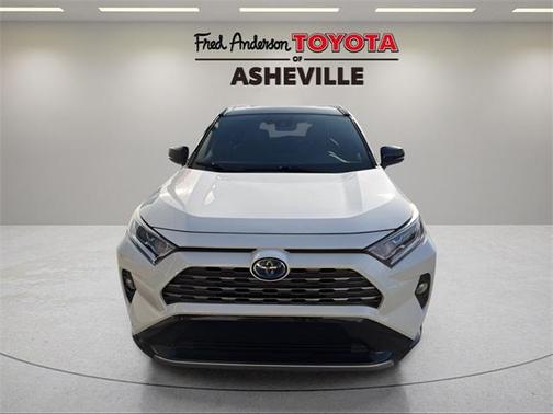 2019 Toyota RAV4 Hybrid SE