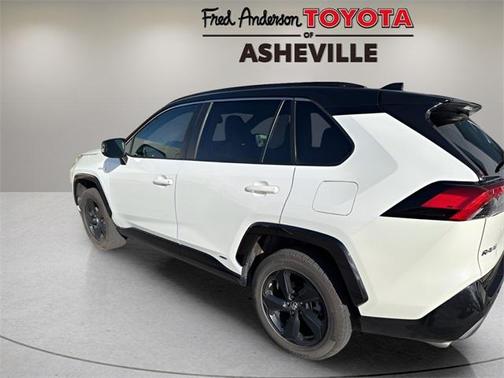 2019 Toyota RAV4 Hybrid SE