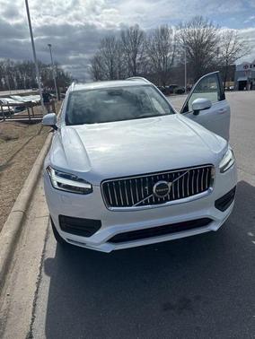 2023 Volvo XC90 B6 Core