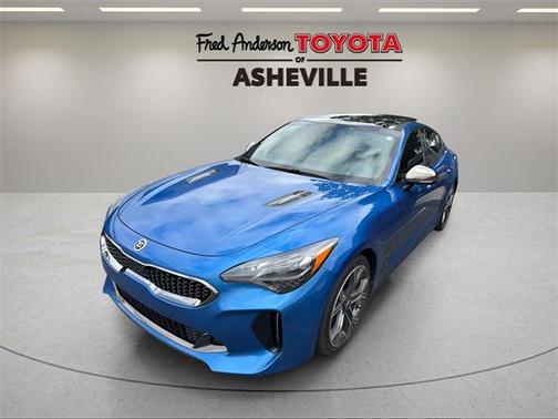 2019 Kia Stinger GT2