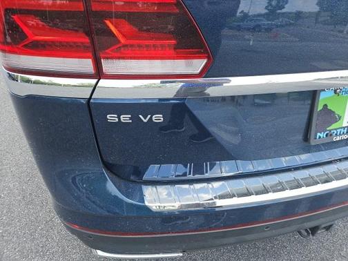2022 Volkswagen Atlas 3.6L SE w/Technology