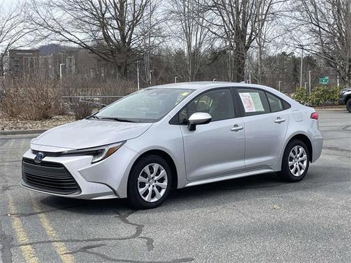 2025 Toyota Corolla Hybrid SE