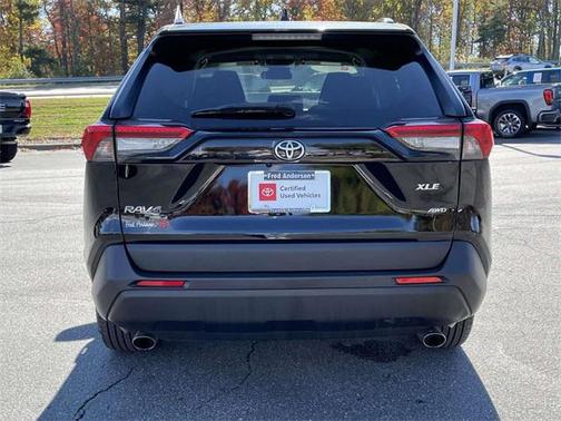 2023 Toyota RAV4 XLE