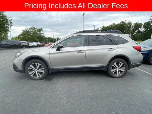 Tungsten Metallic 2018 Subaru Outback 2.5i Limited