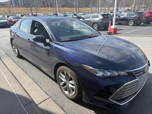 2022 Toyota Avalon XLE