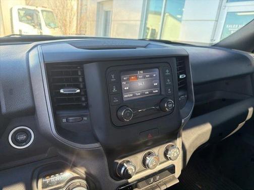 2024 RAM 2500 Tradesman Regular Cab 4x4 8' Box