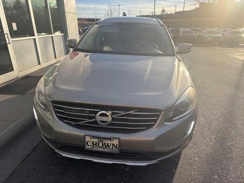 2015 Volvo XC60 T6 Platinum