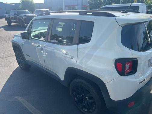 2017 Jeep Renegade Altitude