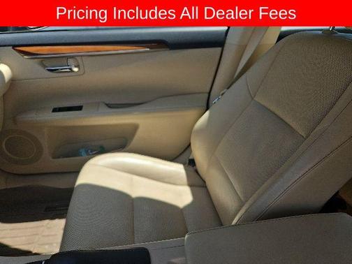 Obsidian 2013 Lexus ES 300h Base