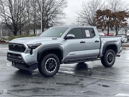 2025 Toyota Tacoma Hybrid TRD Off Road