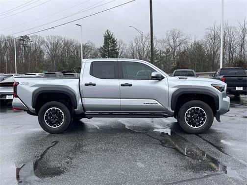 2025 Toyota Tacoma Hybrid TRD Off Road