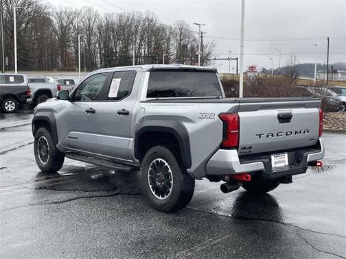 2025 Toyota Tacoma Hybrid TRD Off Road