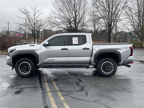 2025 Toyota Tacoma Hybrid TRD Off Road