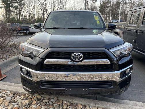Midnight Black Metallic 2019 Toyota 4Runner Limited