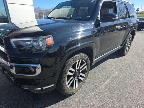 Midnight Black Metallic 2019 Toyota 4Runner Limited