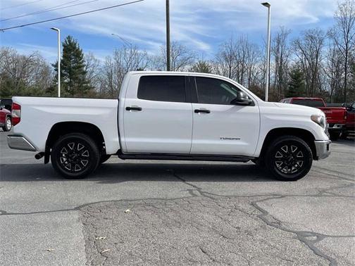 2020 Toyota Tundra SR5