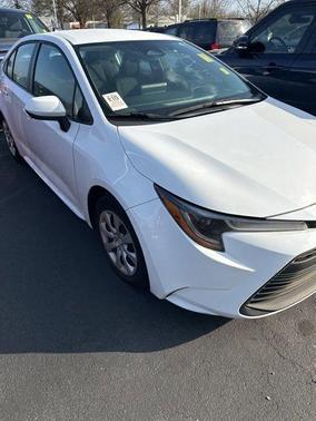 Ice Cap 2024 Toyota Corolla LE