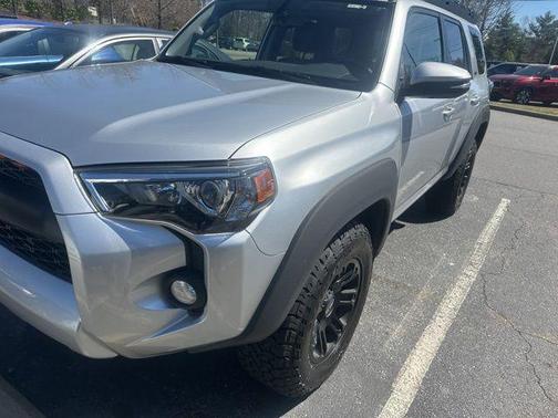 Classic Silver Metallic 2019 Toyota 4Runner SR5 Premium