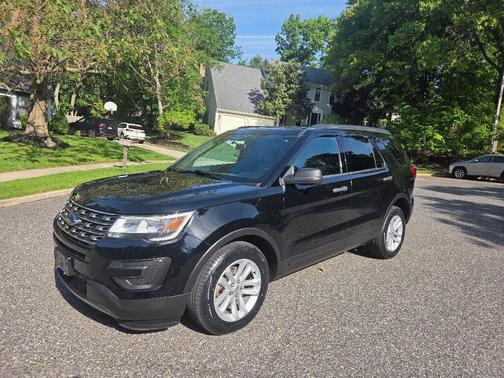 Shadow Black 2017 Ford Explorer Base