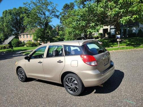 2003 Toyota Matrix Base