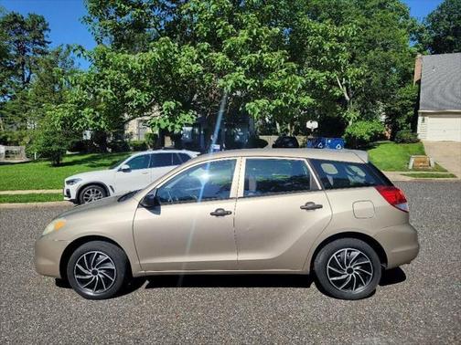 2003 Toyota Matrix Base