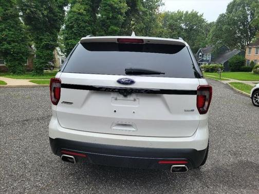 2017 Ford Explorer sport