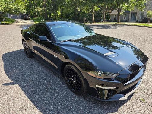 Shadow Black 2022 Ford Mustang GT