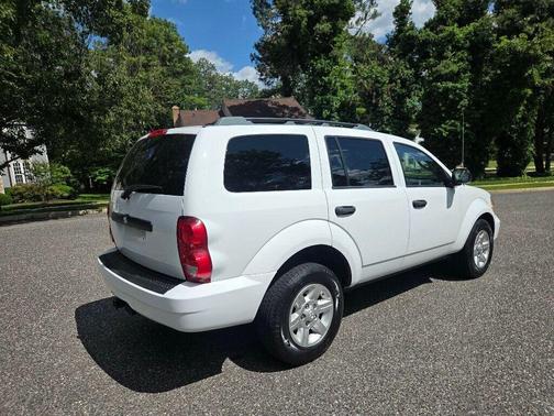 Bright White Clearcoat 2009 Dodge Durango SE