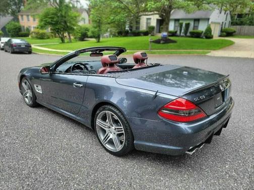 2011 Mercedes-Benz SL-Class SL63 AMG