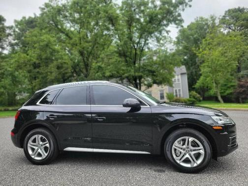2019 Audi Q5 45 Premium