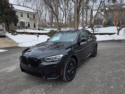 2022 BMW X4 M40i