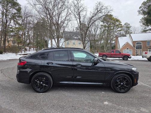 2022 BMW X4 M40i
