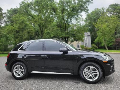 2019 Audi Q5 45 Premium