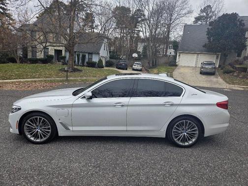2018 BMW 530e xDrive iPerformance